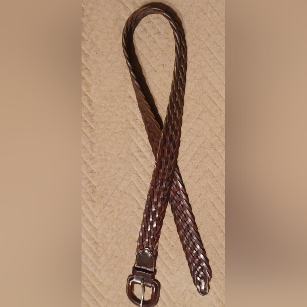 Gap women's braided leather belt sz 30